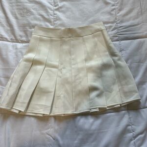 white tennis skirt